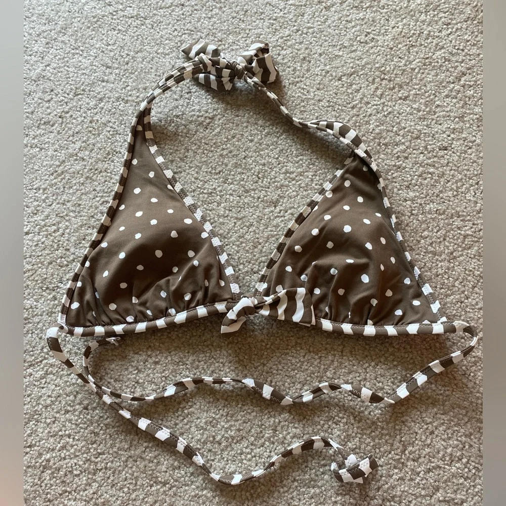 Bikini - Picture 3 of 5